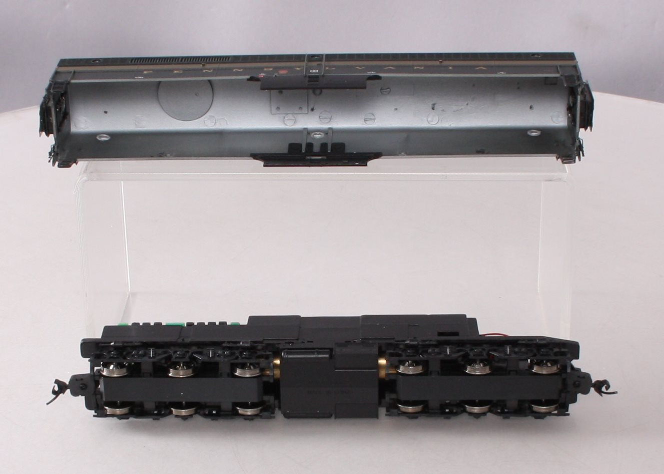 Proto 2000 30499 HO Scale Pennsylvania Railroad PB Powered Diesel Locomotive LN/Box