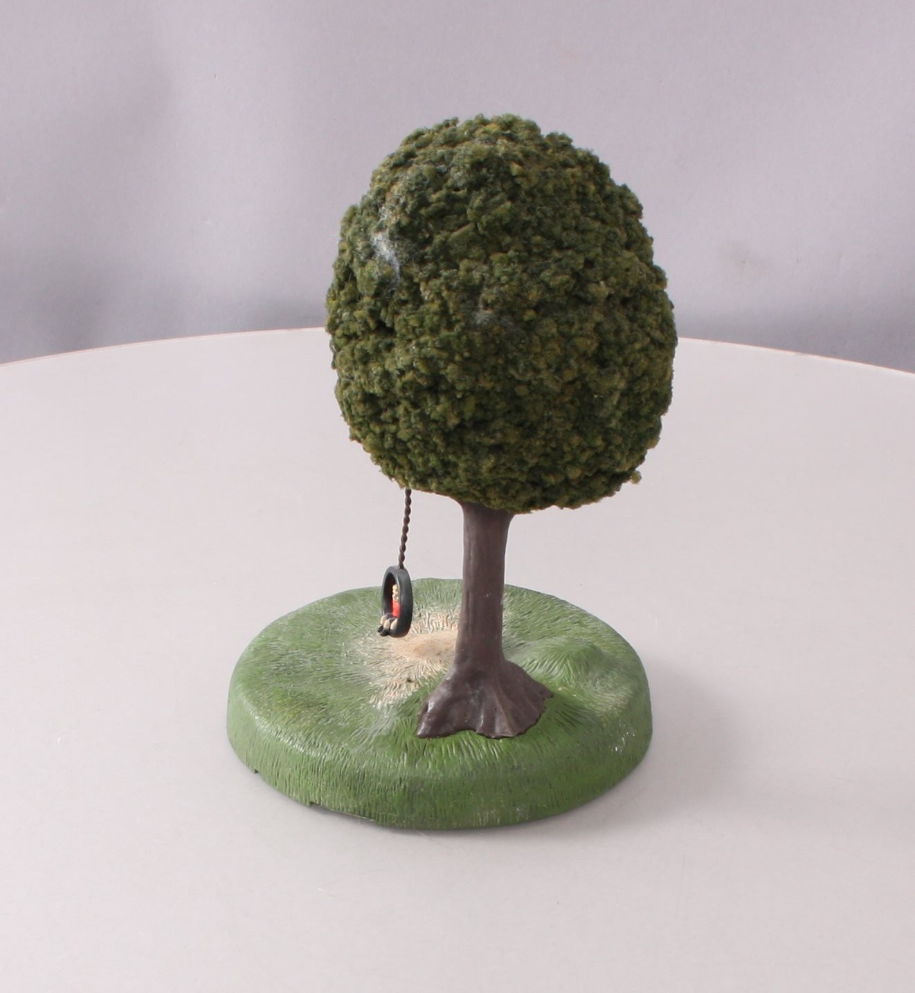 Lionel 6-24168 O Tire Swing Animated Scene LN/Box