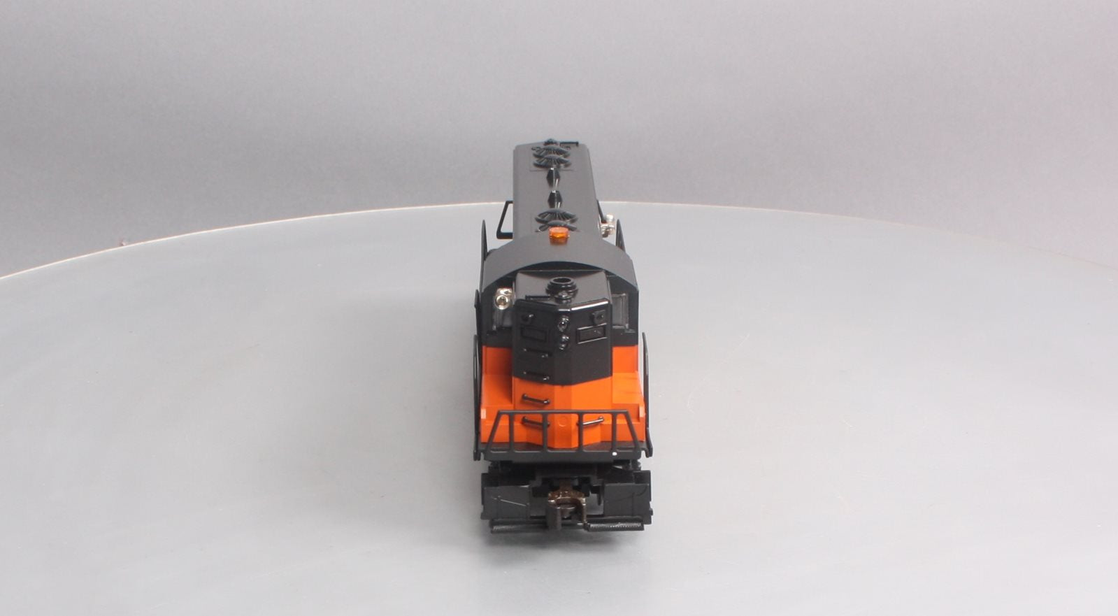 Lionel 6-18565 O Gauge Milwaukee Road GP-9 Diesel Locomotive w/TMCC #2338 LN/Box