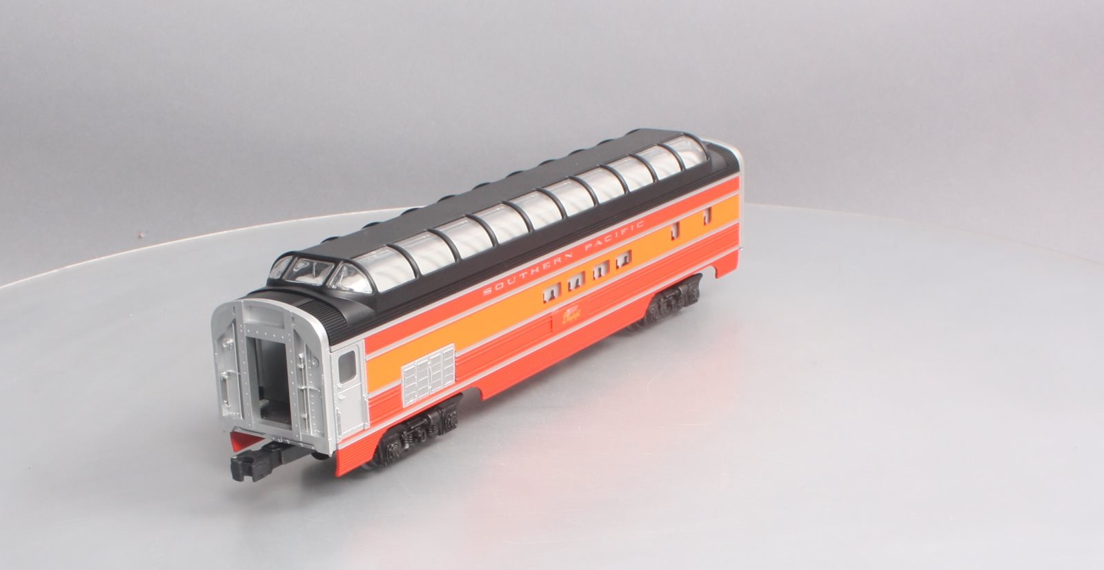 Lionel 6-19107 O Gauge Southern Pacific Daylight Full Vista Dome Passenger Car LN/Box