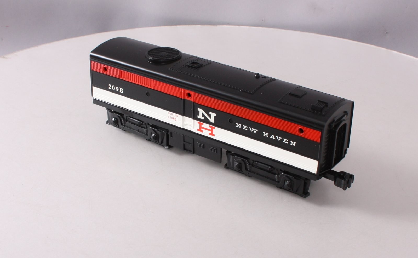 Lionel 209B O Gauge LCCA New Haven B Unit Diesel Locomotive #209B LN