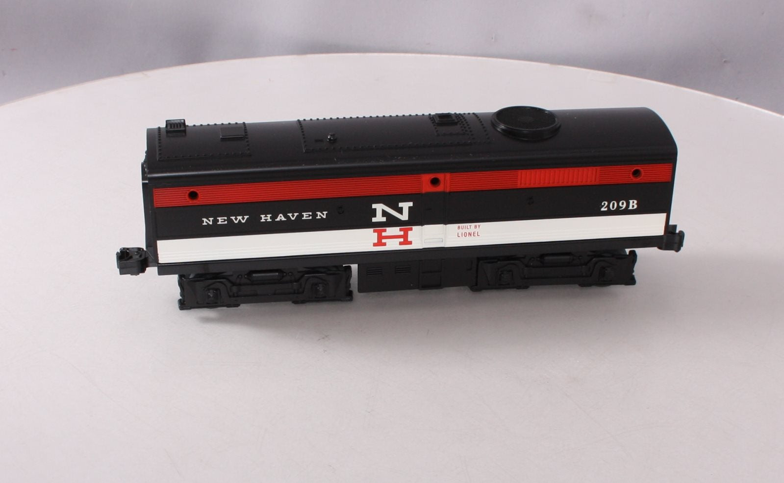 Lionel 209B O Gauge LCCA New Haven B Unit Diesel Locomotive #209B LN