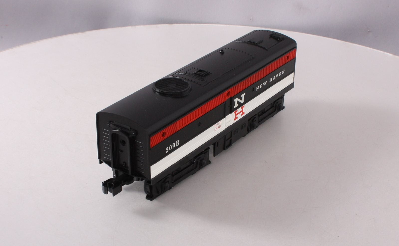 Lionel 209B O Gauge LCCA New Haven B Unit Diesel Locomotive #209B LN