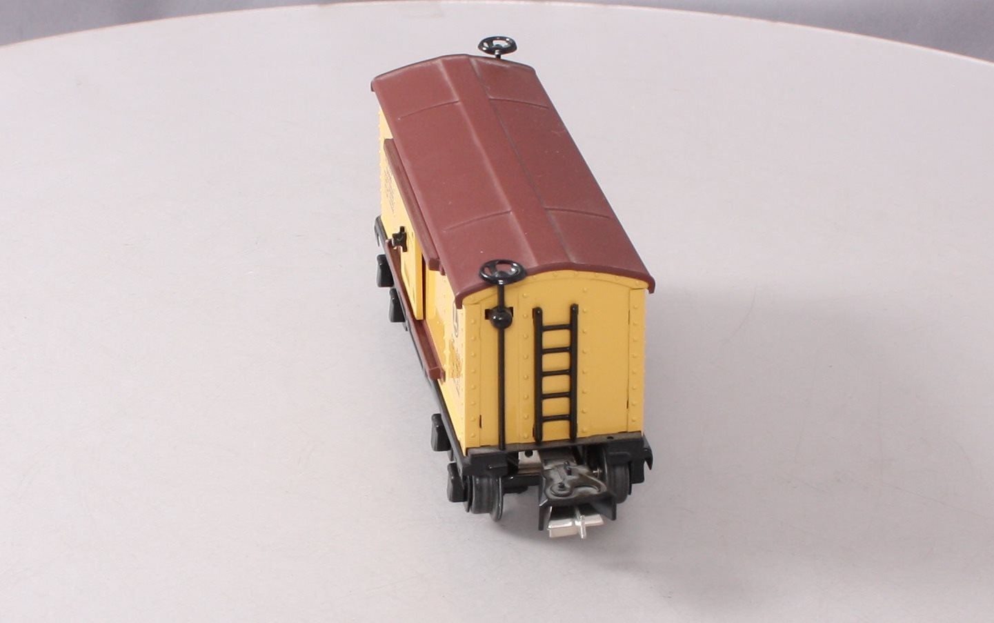 Lionel 11-70057 O Gauge Yellow & Brown  Lionel Lines Tin Plate Boxcar LN/Box
