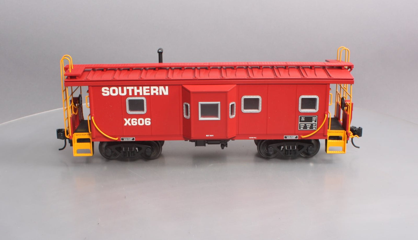 USA Trains 12062 G Southern Baywindow Caboose - Metal Wheels