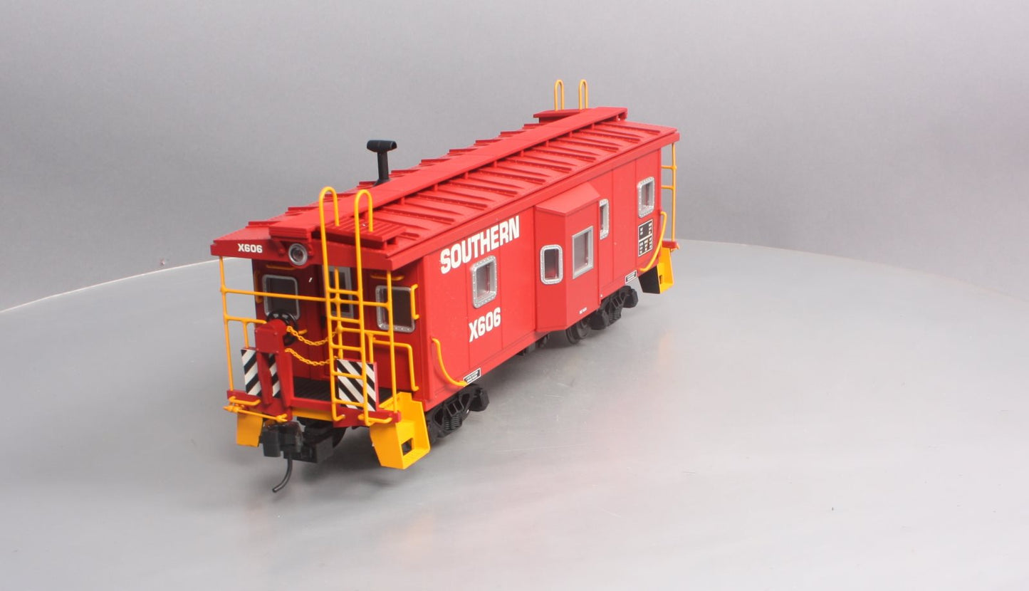 USA Trains 12062 G Southern Baywindow Caboose - Metal Wheels