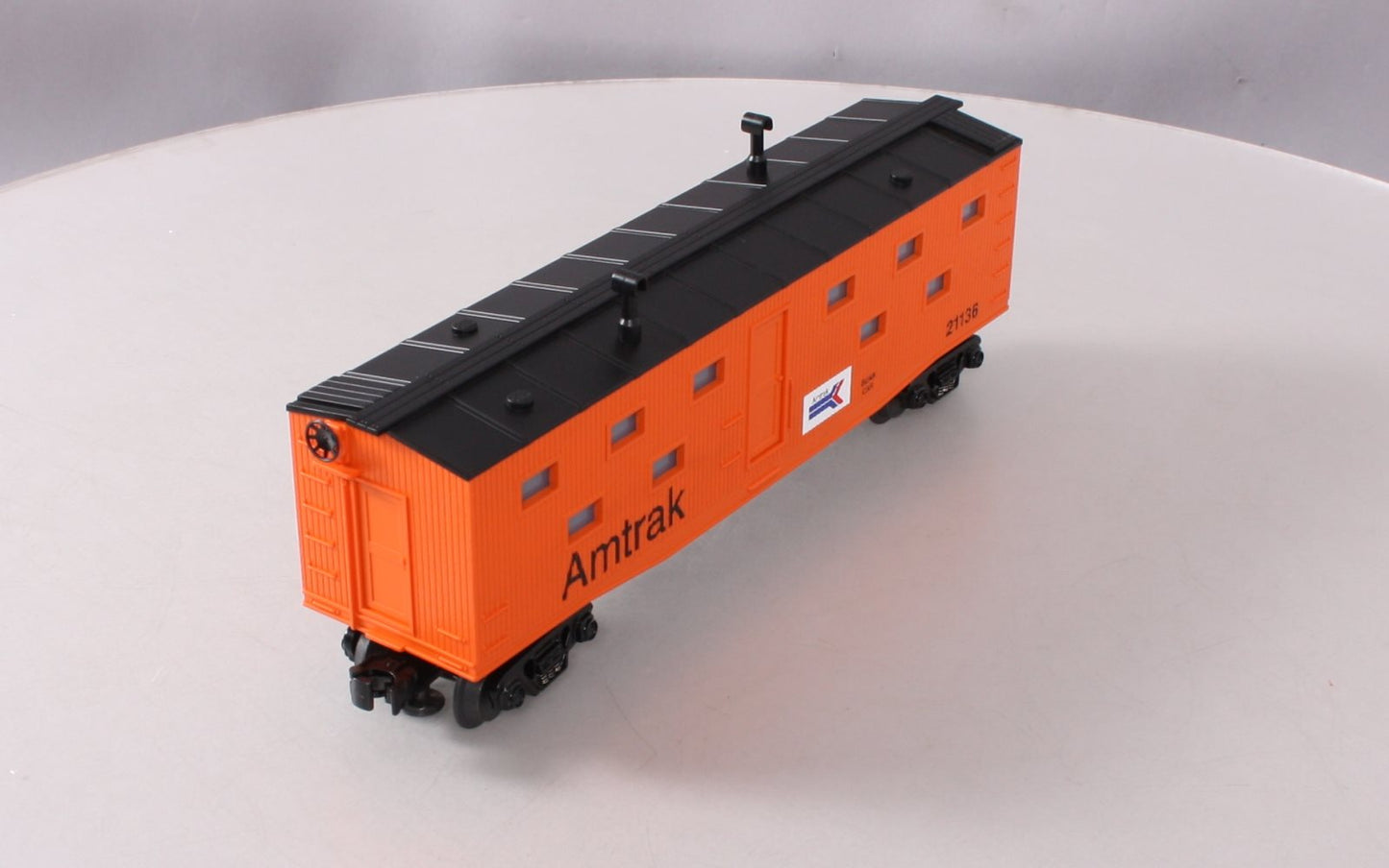 MTH 30-7923 O Gauge Amtrak Bunk Car #21136 NIB