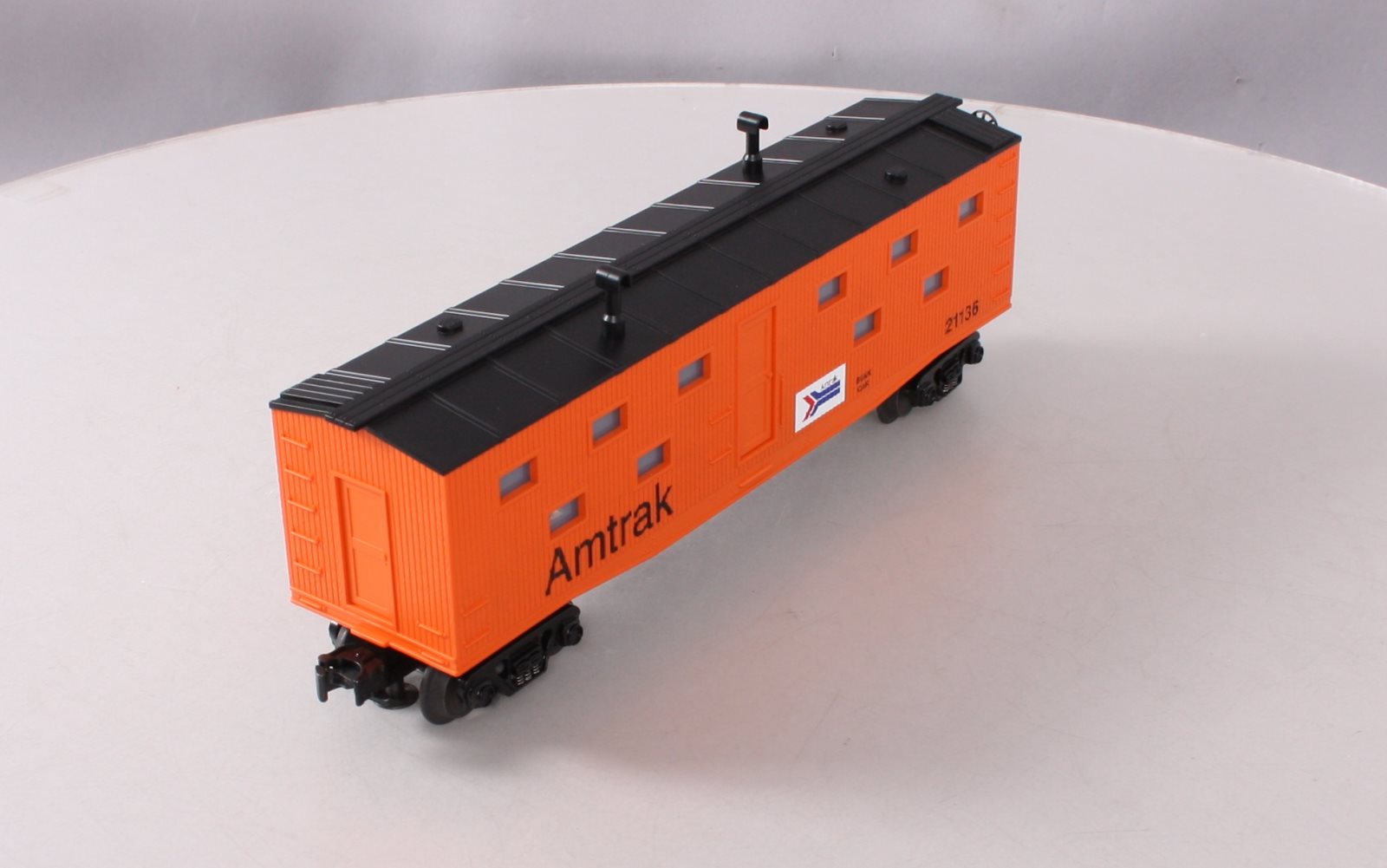 MTH 30-7923 O Gauge Amtrak Bunk Car #21136 NIB