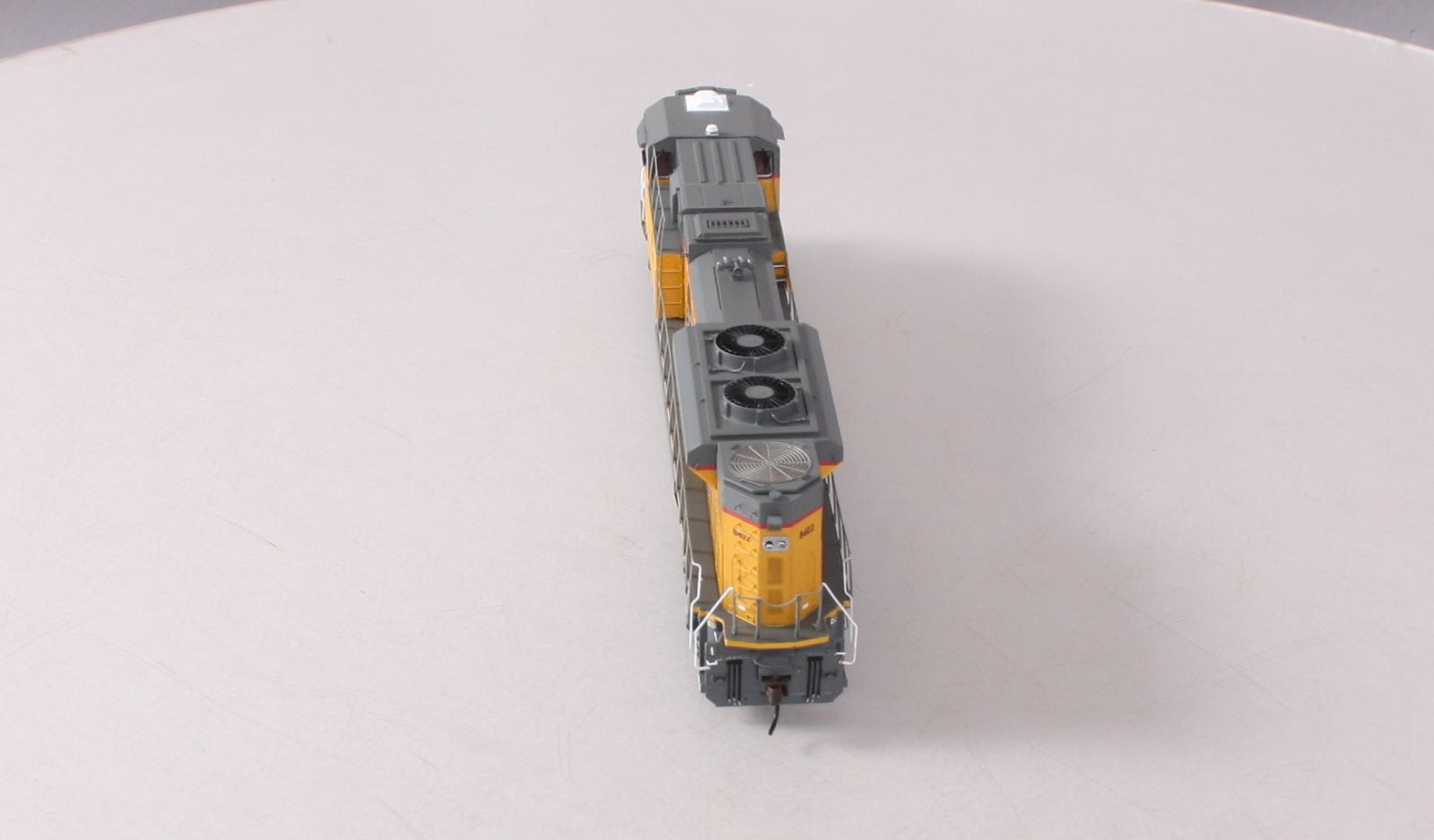 Athearn G68622 HO Union Pacific SD70ACe Diesel Locomotive w/DCC & Sound #8402