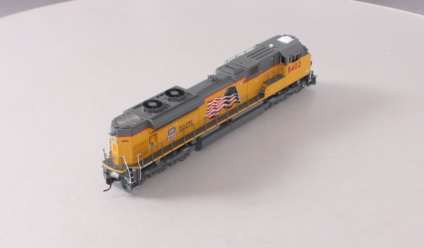 Athearn G68622 HO Union Pacific SD70ACe Diesel Locomotive w/DCC & Sound #8402