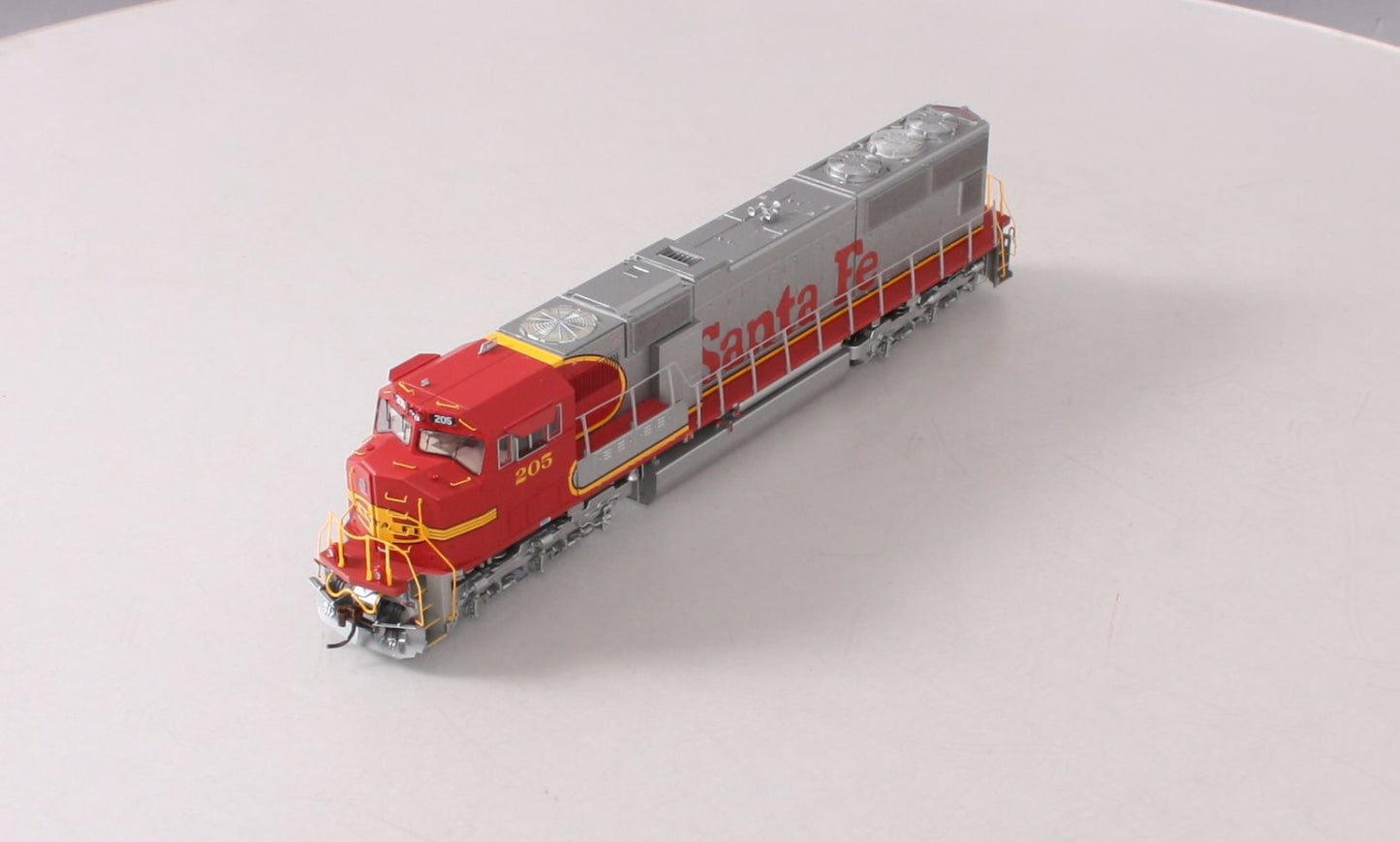 Athearn G69312 HO Santa Fe SD75M Diesel Locomotive w/DCC & Sound #205