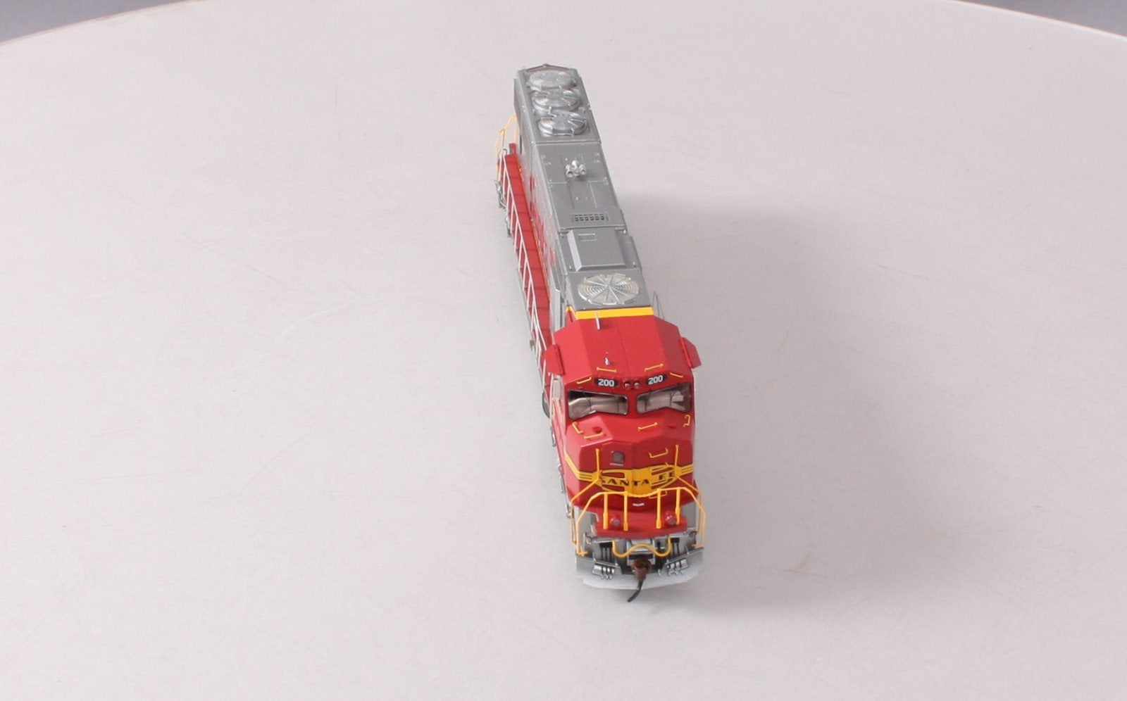 Athearn G69311 HO Santa Fe EMD SD75M Diesel Locomotive w/DCC & Sound #200