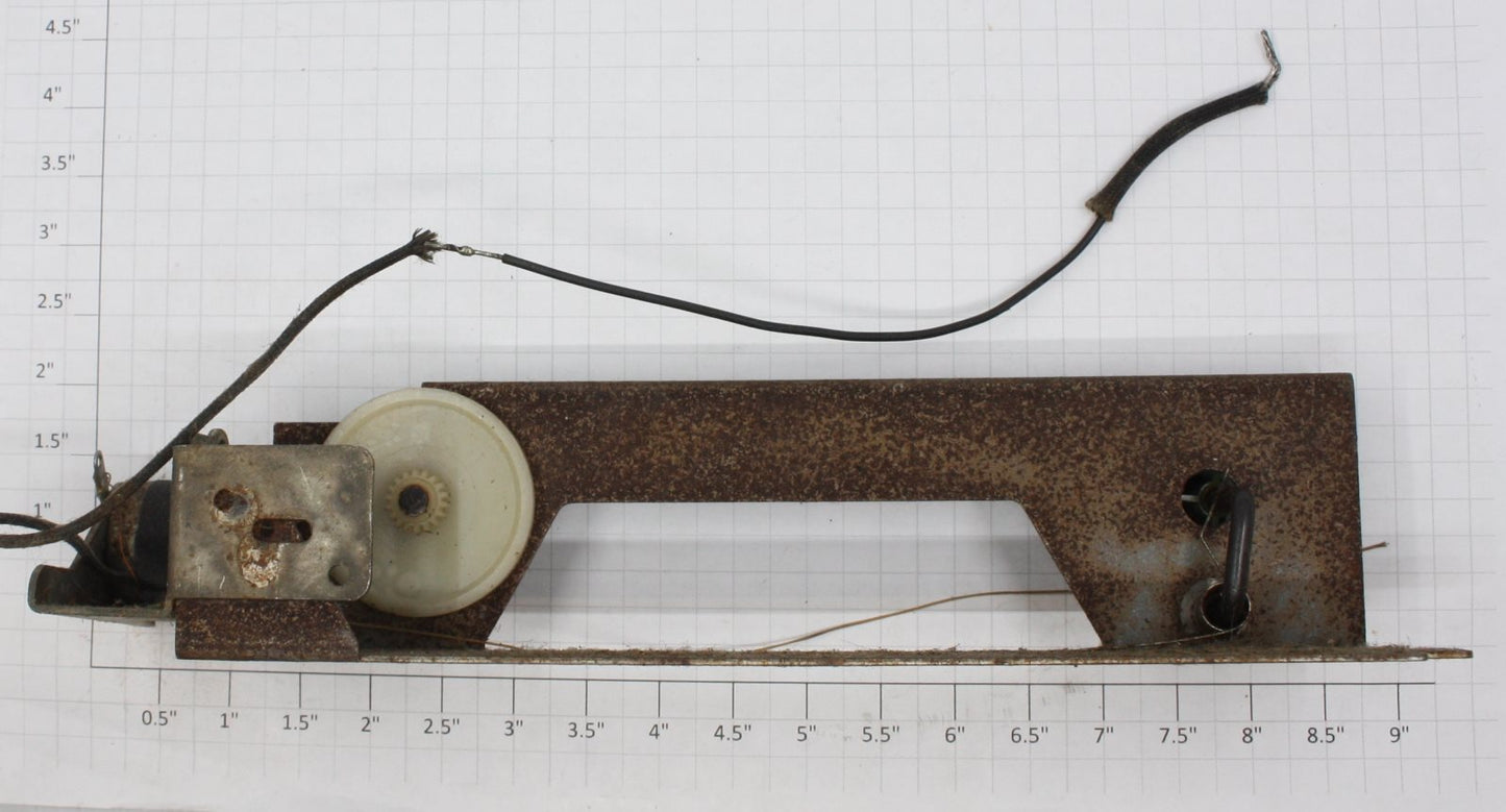 Lionel 334-40X Motor & Board Support Assy-Damaged