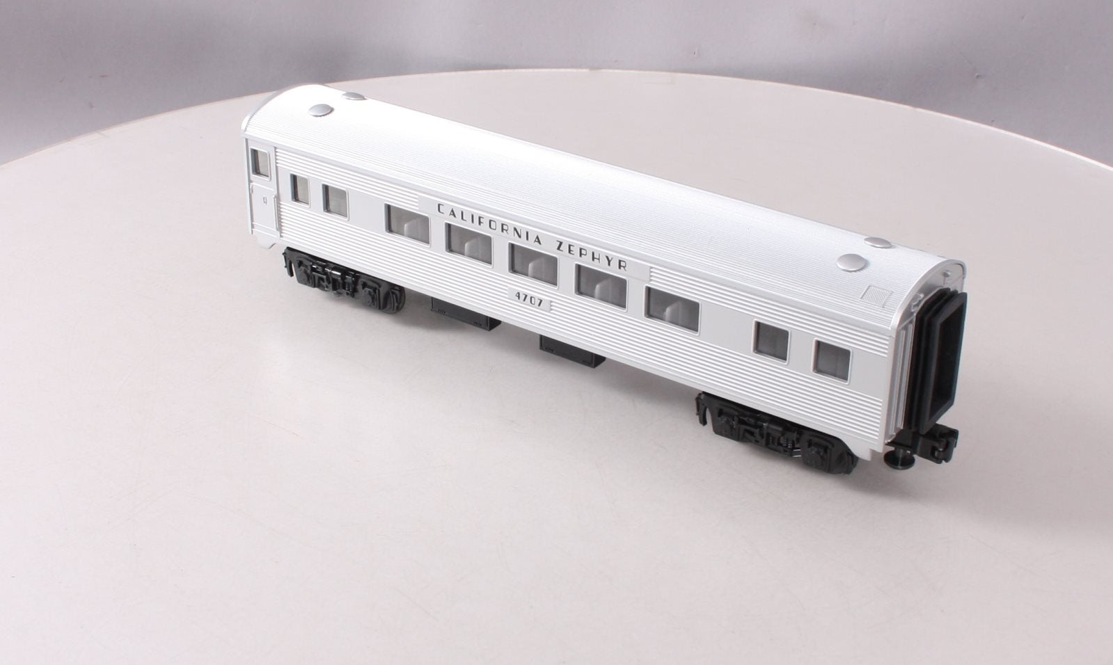 MTH 30-6051 California Zephyr Streamlined Passenger Car #4707 LN/Box