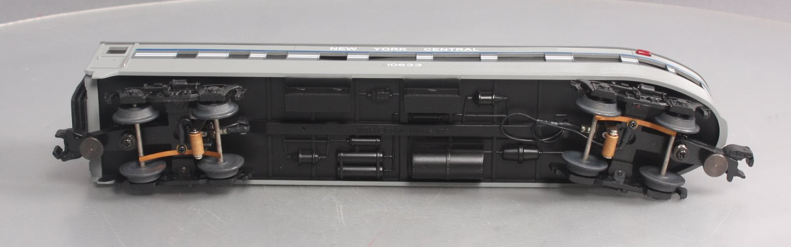 MTH 30-6023 O New York Central Streamlined Observation Car #10633 LN/Box