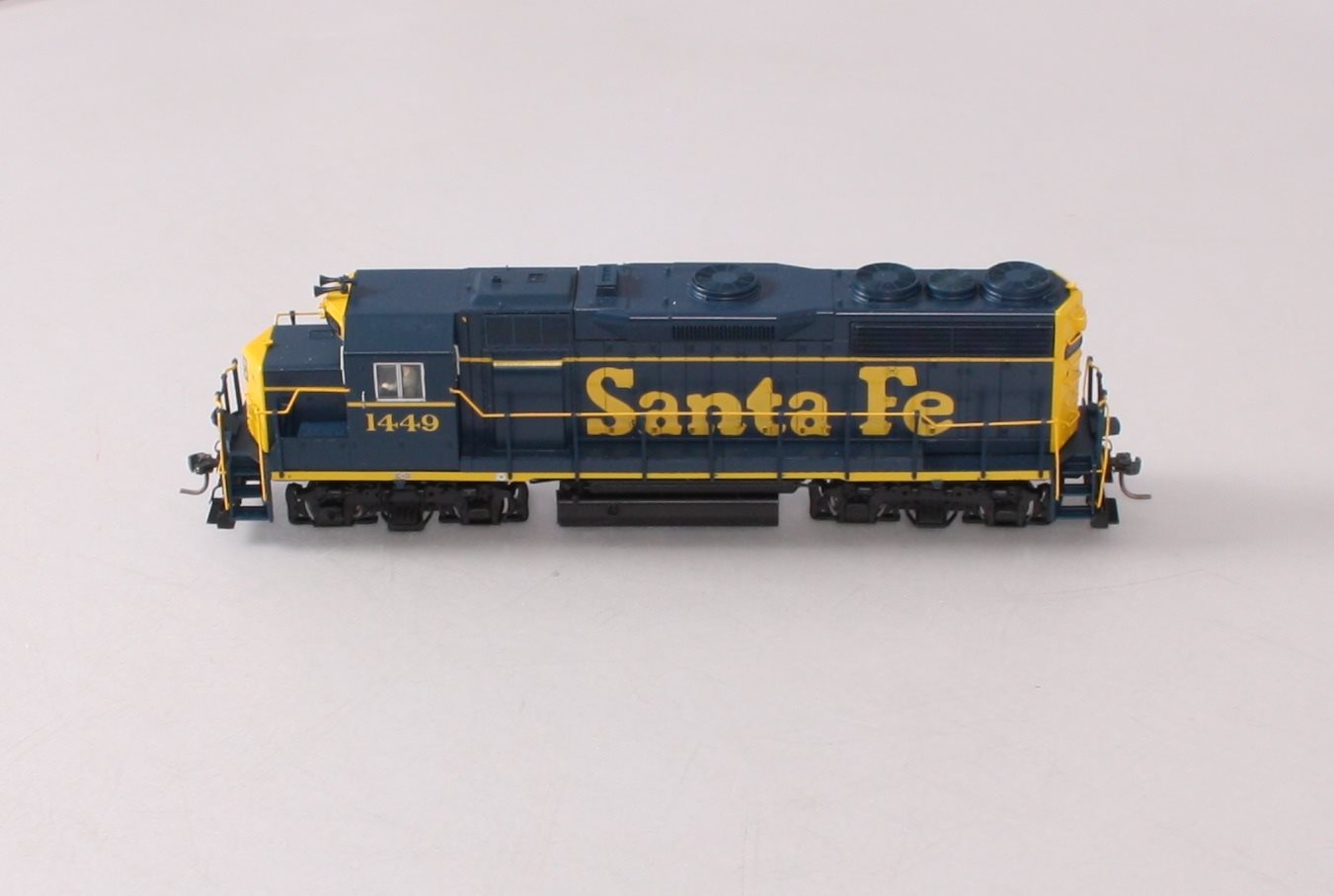 MTH 80-2180-0 HO ATSF GP35 Diesel Locomotive  #1449