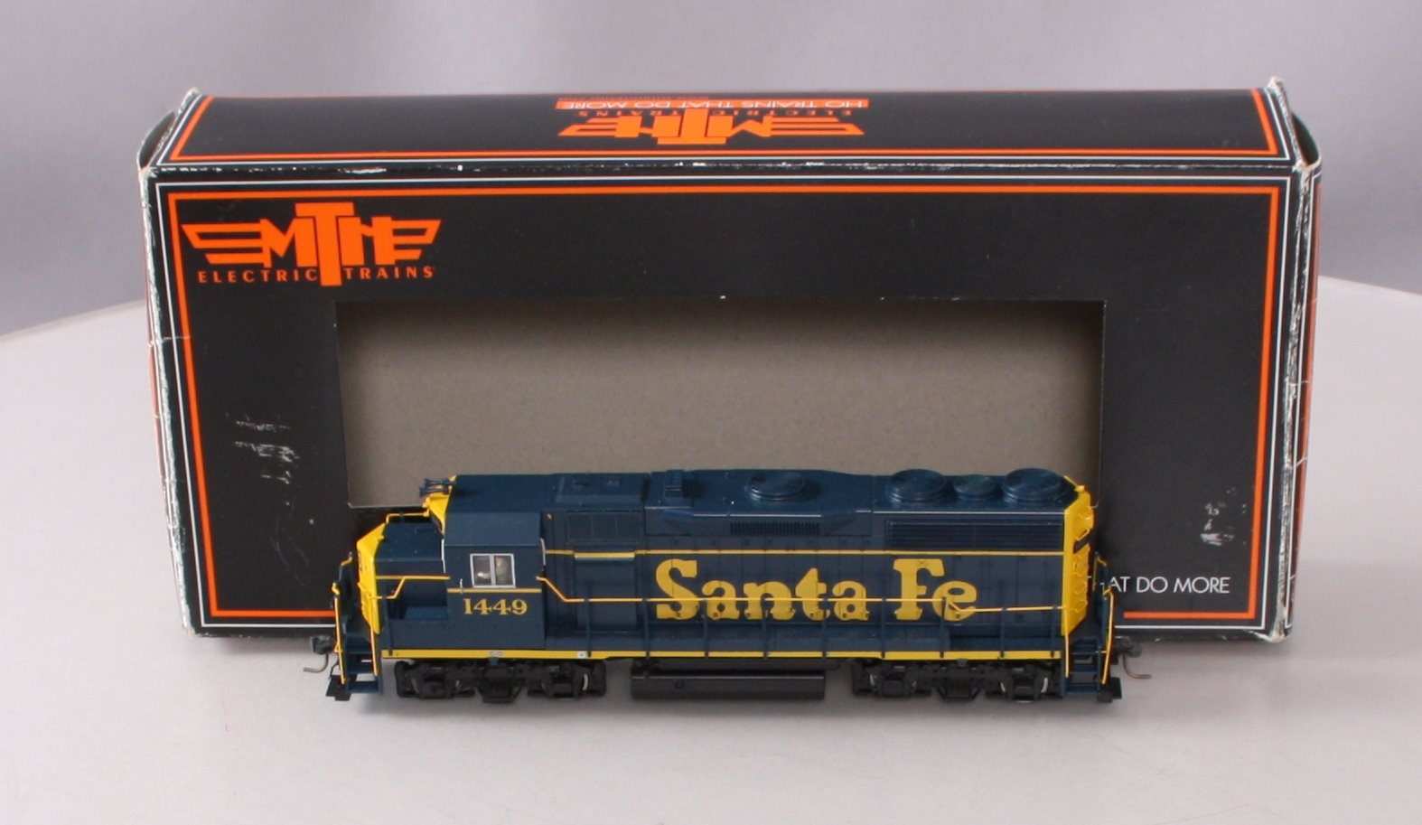 MTH 80-2180-0 HO ATSF GP35 Diesel Locomotive  #1449