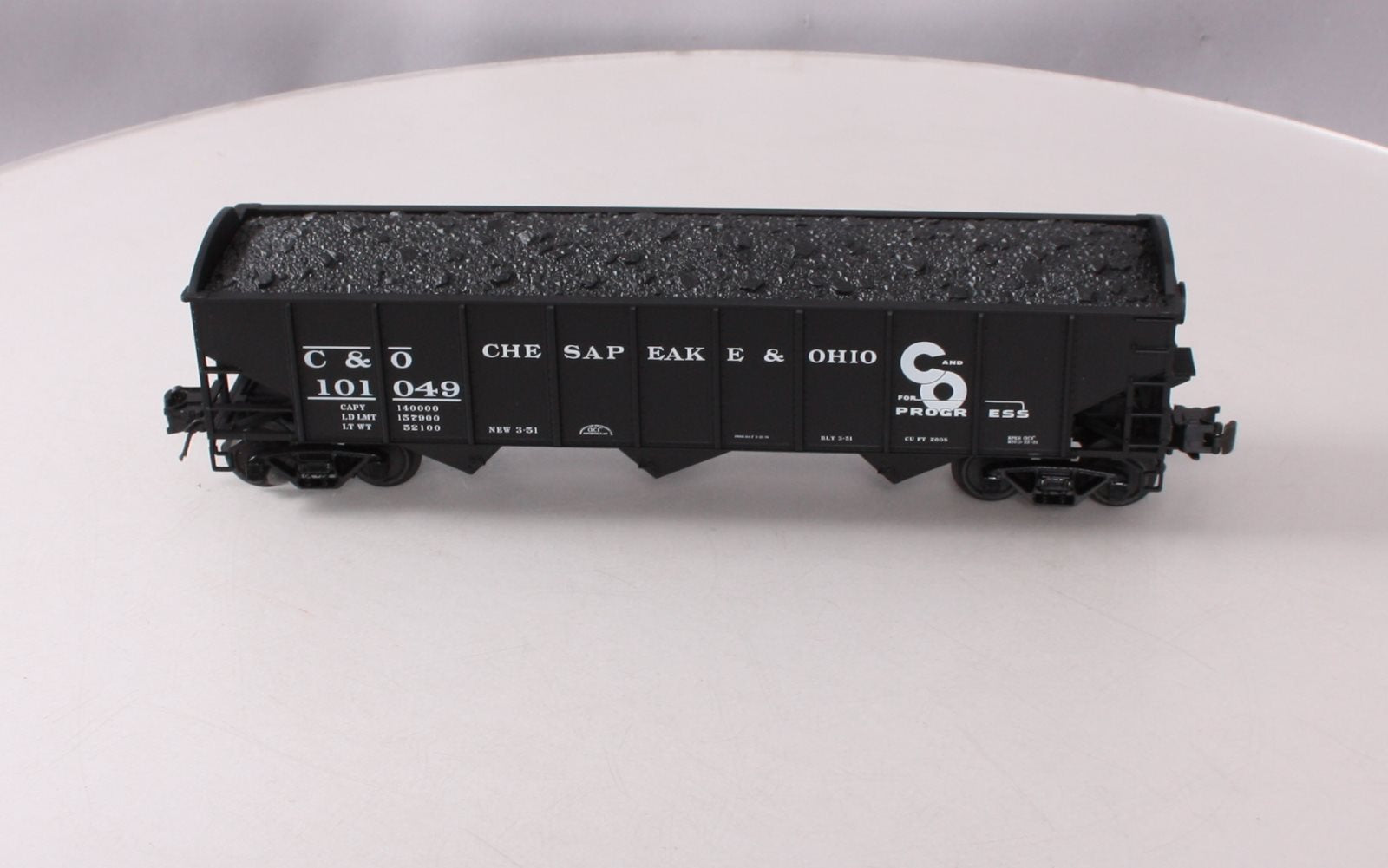Atlas 902-2 O Gauge Chesapeake & Ohio AAR 3-Bay Hopper Car #101049 (3 Rail) LN/Box
