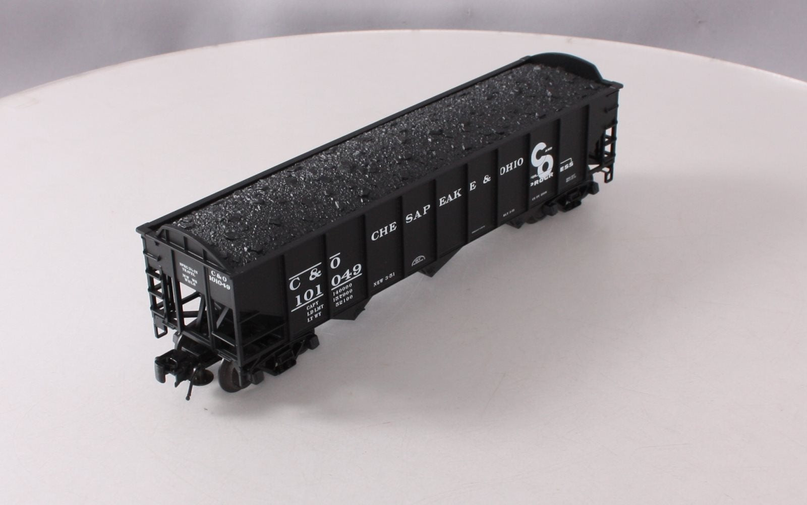Atlas 902-2 O Gauge Chesapeake & Ohio AAR 3-Bay Hopper Car #101049 (3 Rail) LN/Box