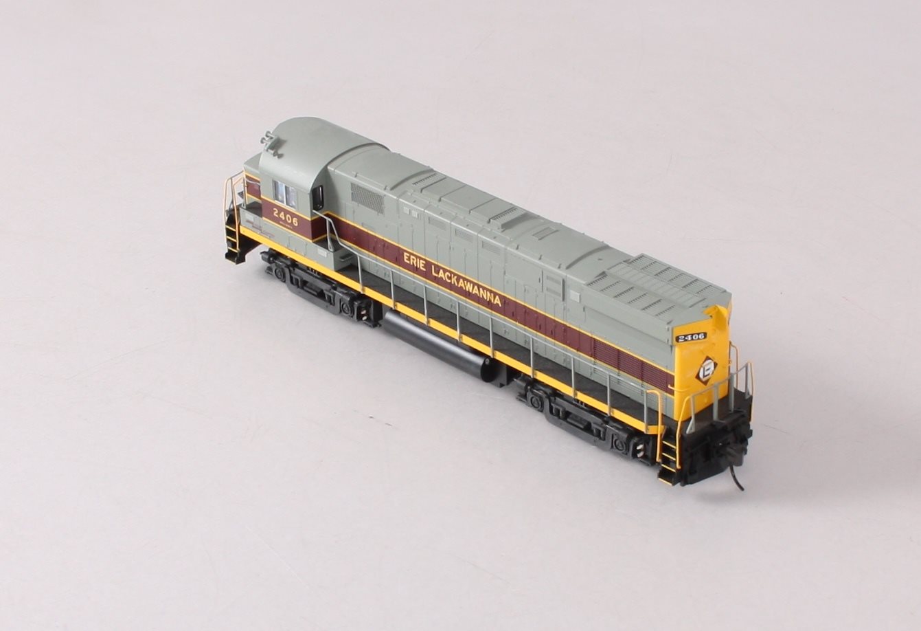 Atlas 10000687 HO Scale Erie Lackawanna C-424 Phase 1 Diesel Locomotive #2406