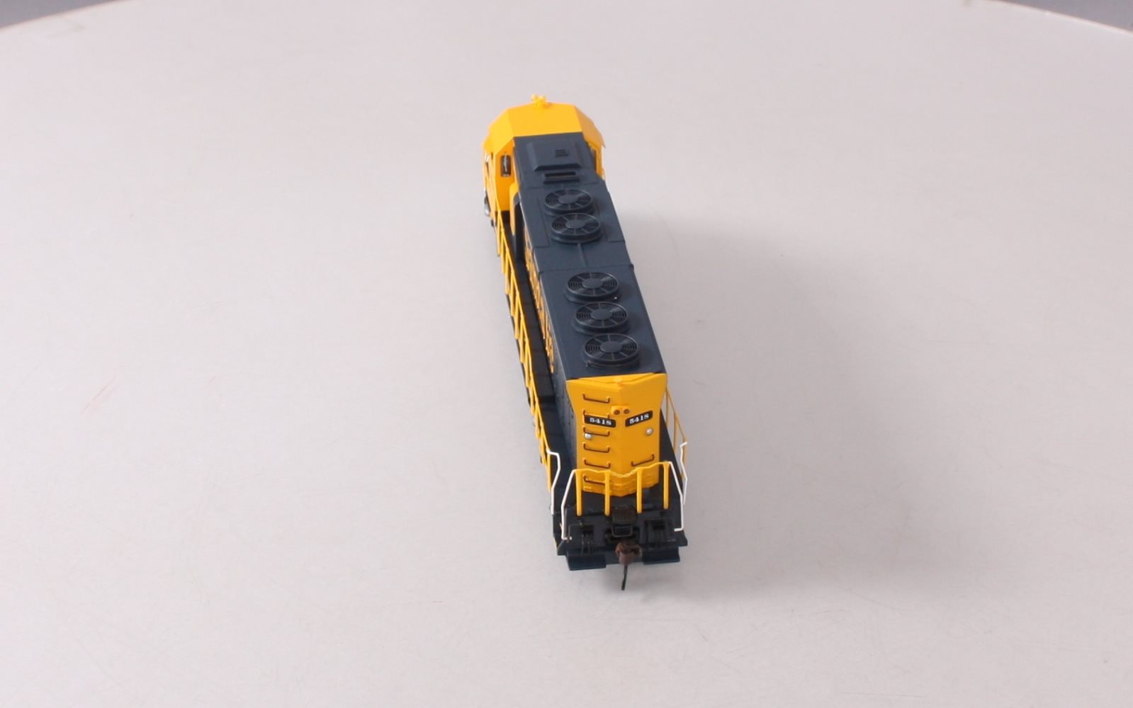 Bachmann 82719 HO Santa Fe SD-45 Diesel Locomotive w/DCC #5418