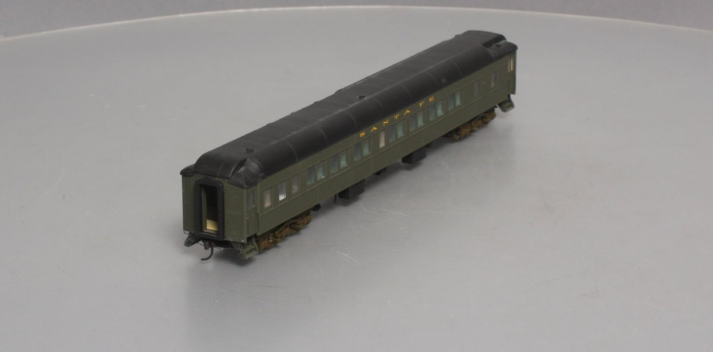 Walthers 932-10052 HO Scale Santa Fe Pullman Heavyweight 8-1-2 (Plan #3979A) LN/Box