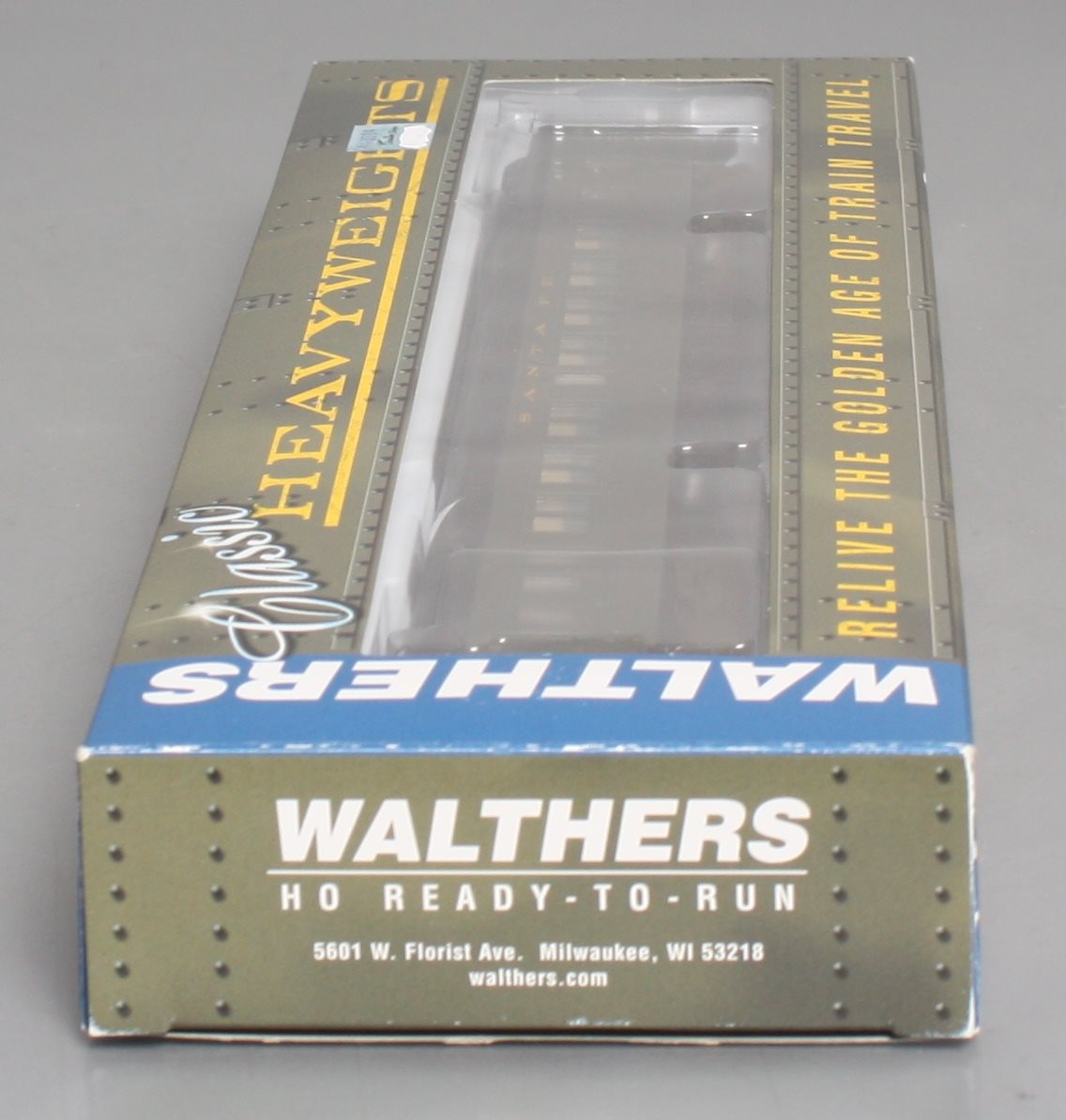 Walthers 932-10052 HO Scale Santa Fe Pullman Heavyweight 8-1-2 (Plan #3979A) LN/Box
