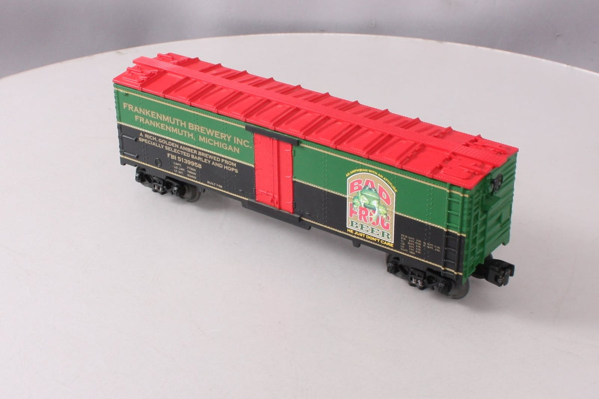 MTH 30-7886 O Gauge Bad Frog Beer Reefer Car LN/Box