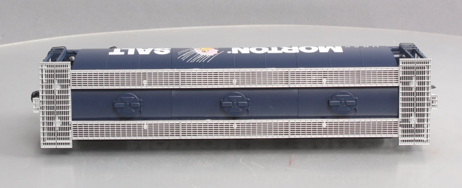MTH 20-97945 O Morton Salt 3-Bay Cylindrical Hopper Car #404 LN/Box