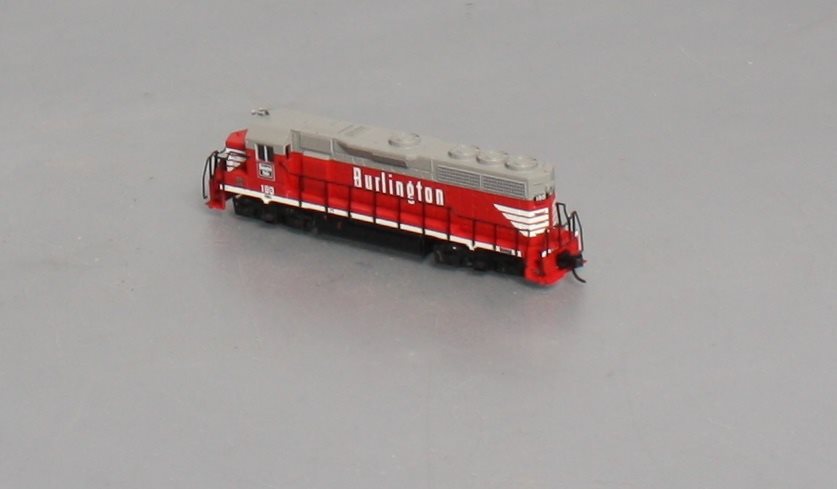Atlas 40002773 N CBQ EMD GP40 Low Nose Diesel Locomotive Dynamic Brakes #180