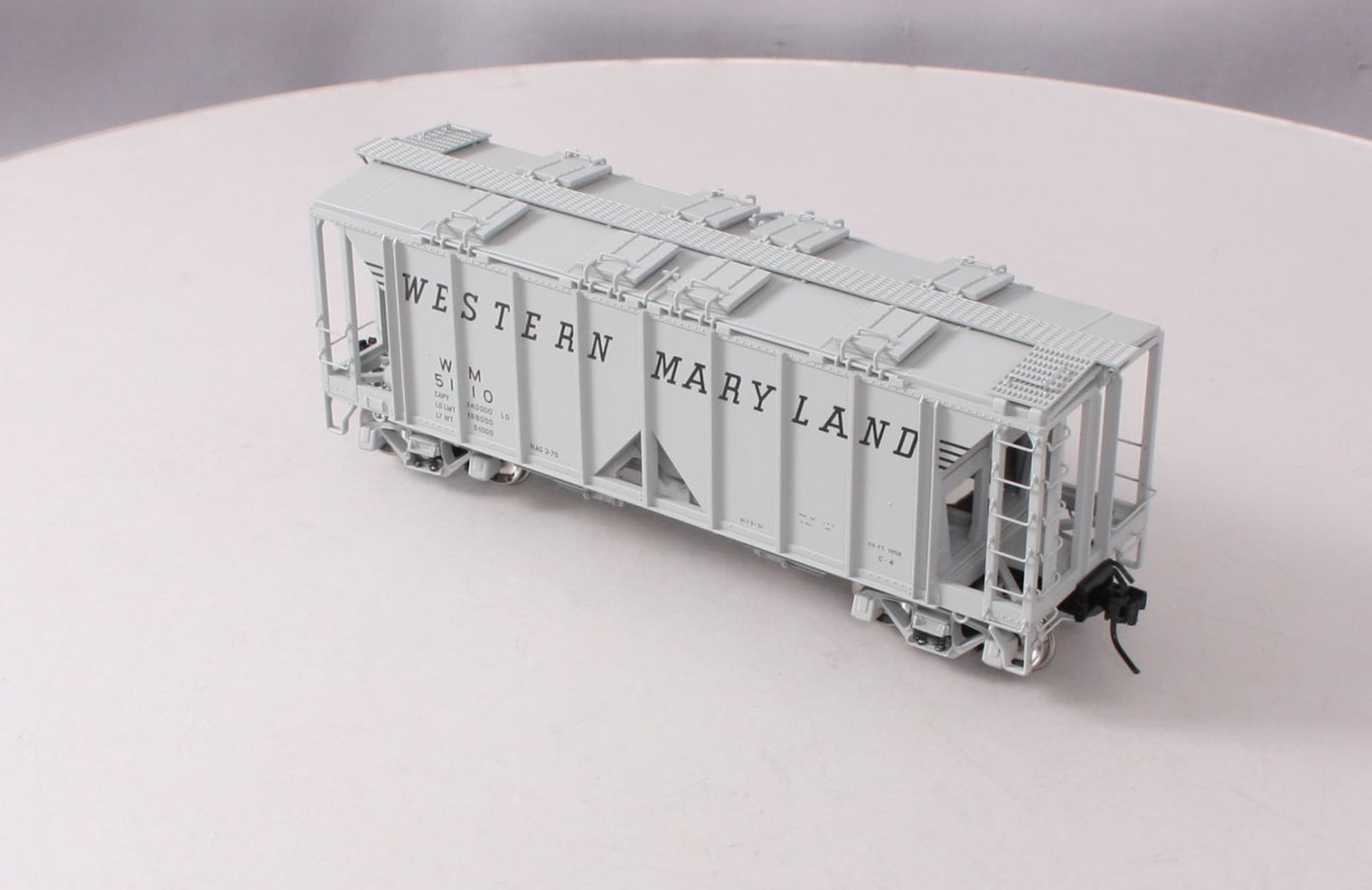 Atlas 9371-1 O Scale Western Maryland 70 Ton Covered Hopper #5110 (2-Rail) LN/Box