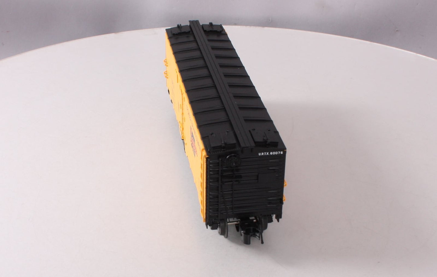 Atlas 3003911-3 Spencer Packing Co. 40' Steel Reefer Car #60076 (3Rail) LN/Box