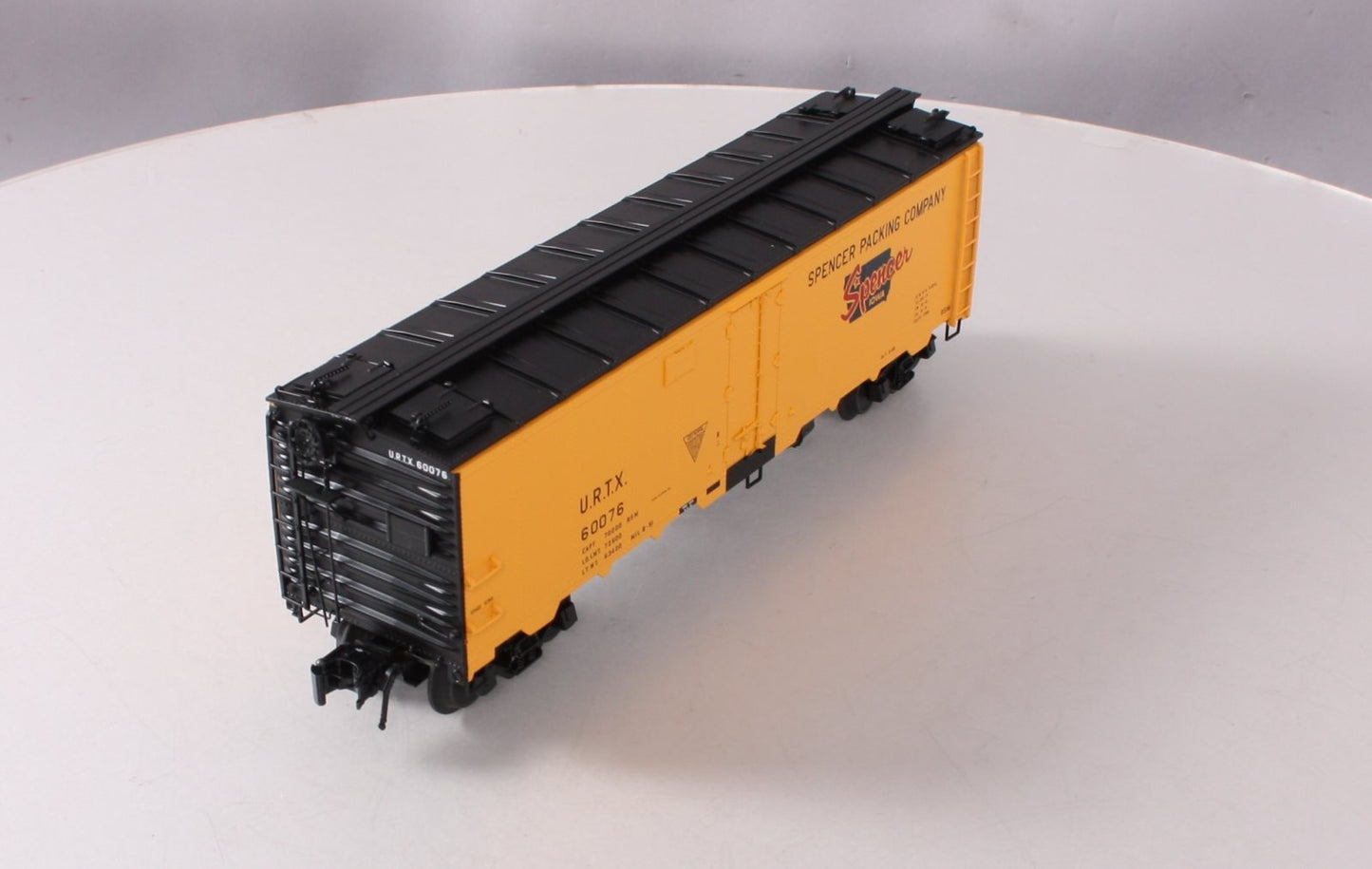 Atlas 3003911-3 Spencer Packing Co. 40' Steel Reefer Car #60076 (3Rail) LN/Box