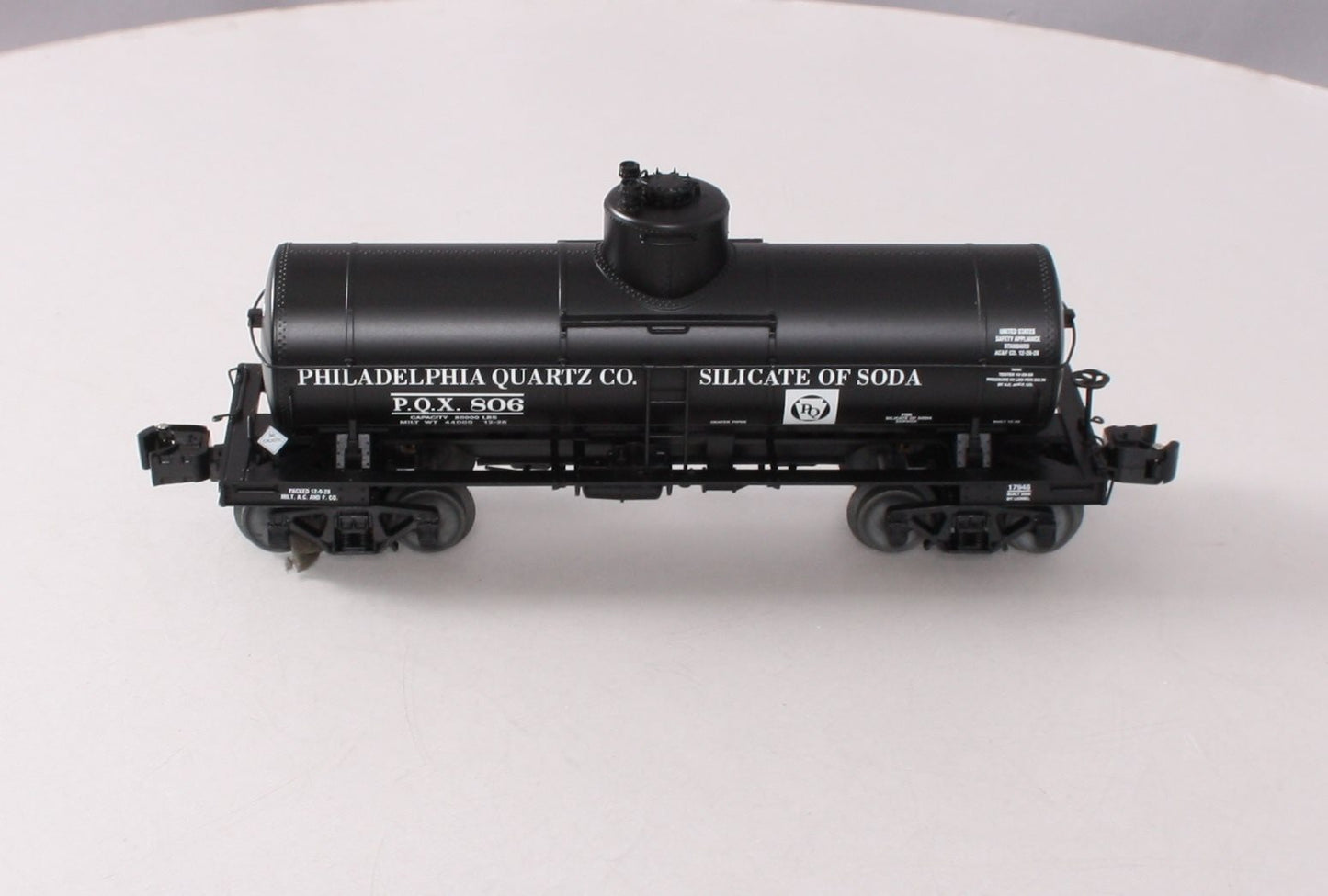 Lionel 6-17948 O Gauge Philadelphia Quartz 8,000 Gallon Tank Car #806 LN/Box