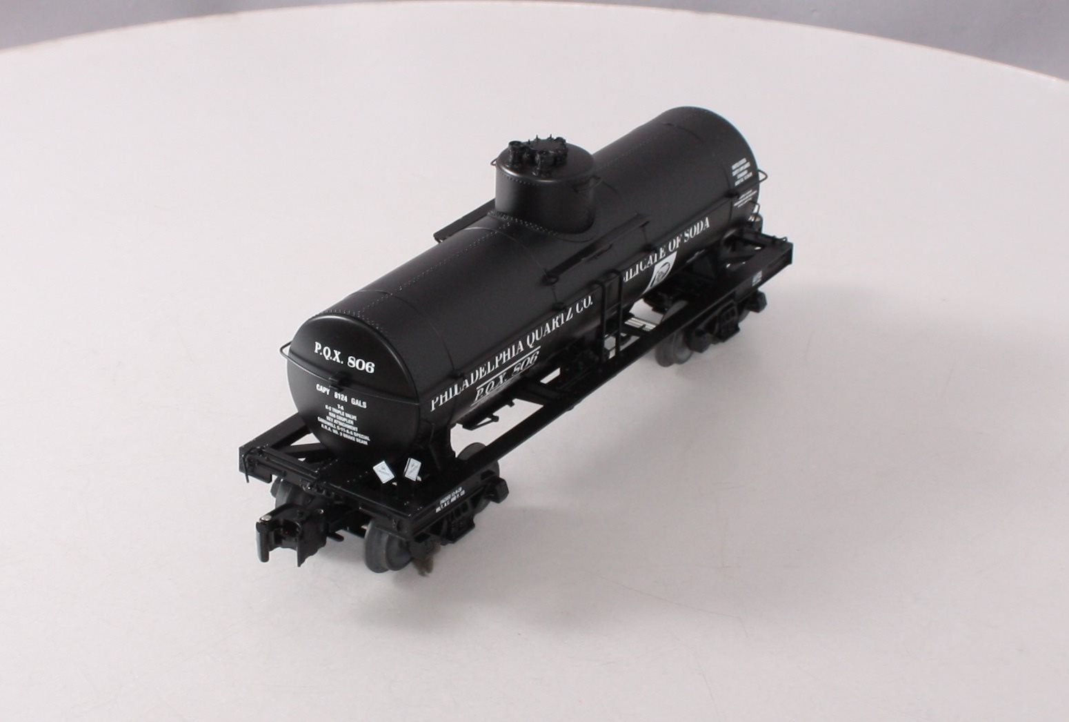 Lionel 6-17948 O Gauge Philadelphia Quartz 8,000 Gallon Tank Car #806 LN/Box