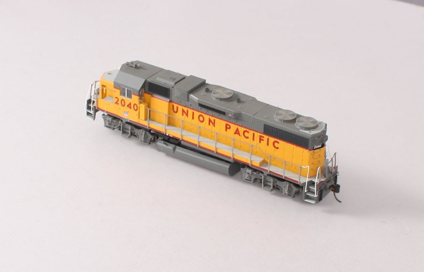 Proto 2000 30791 HO Union Pacific GP38-2 Diesel Locomotive #2040 LN/Box