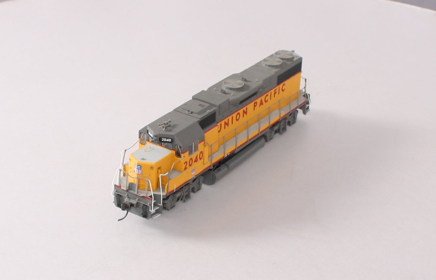 Proto 2000 30791 HO Union Pacific GP38-2 Diesel Locomotive #2040 LN/Box