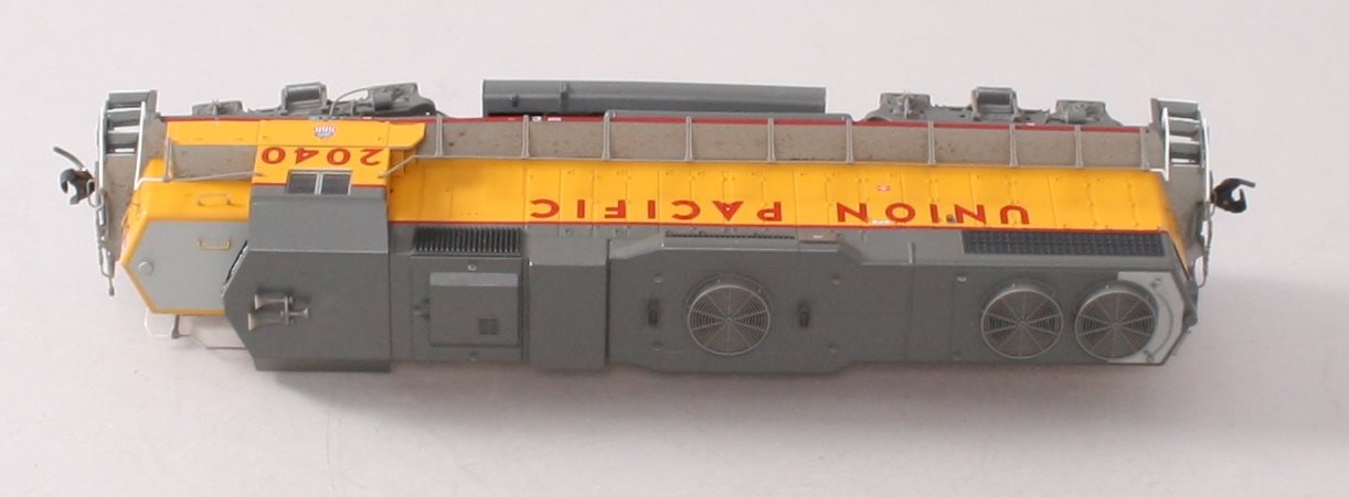 Proto 2000 30791 HO Union Pacific GP38-2 Diesel Locomotive #2040 LN/Box