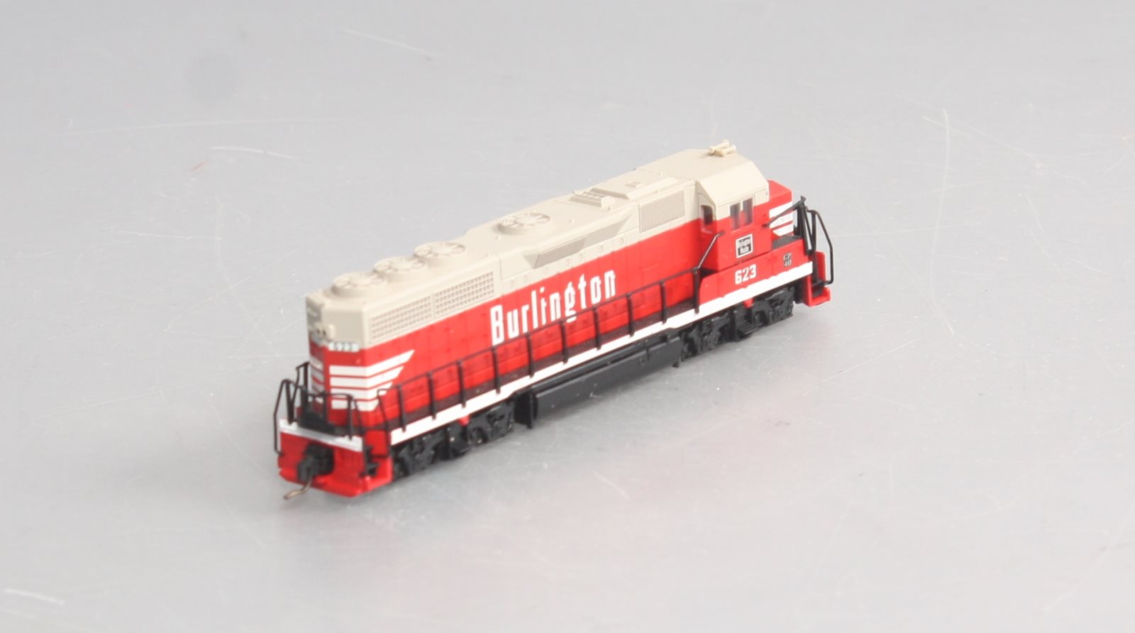 Atlas 48520 N Scale Burlington GP-40 Diesel Locomotive #623 EX/Box