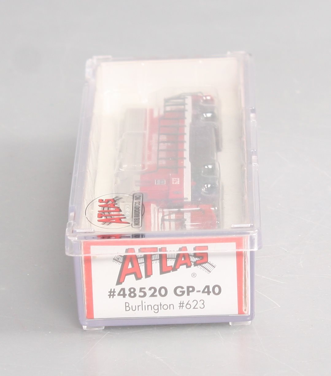 Atlas 48520 N Scale Burlington GP-40 Diesel Locomotive #623 EX/Box