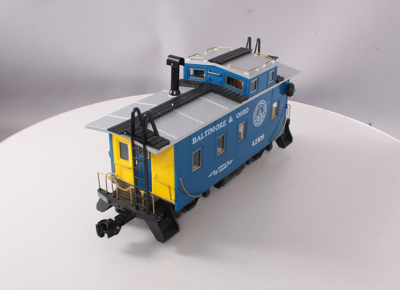 Aristo-Craft 42109 G Baltimore & Ohio Caboose - Metal Wheels