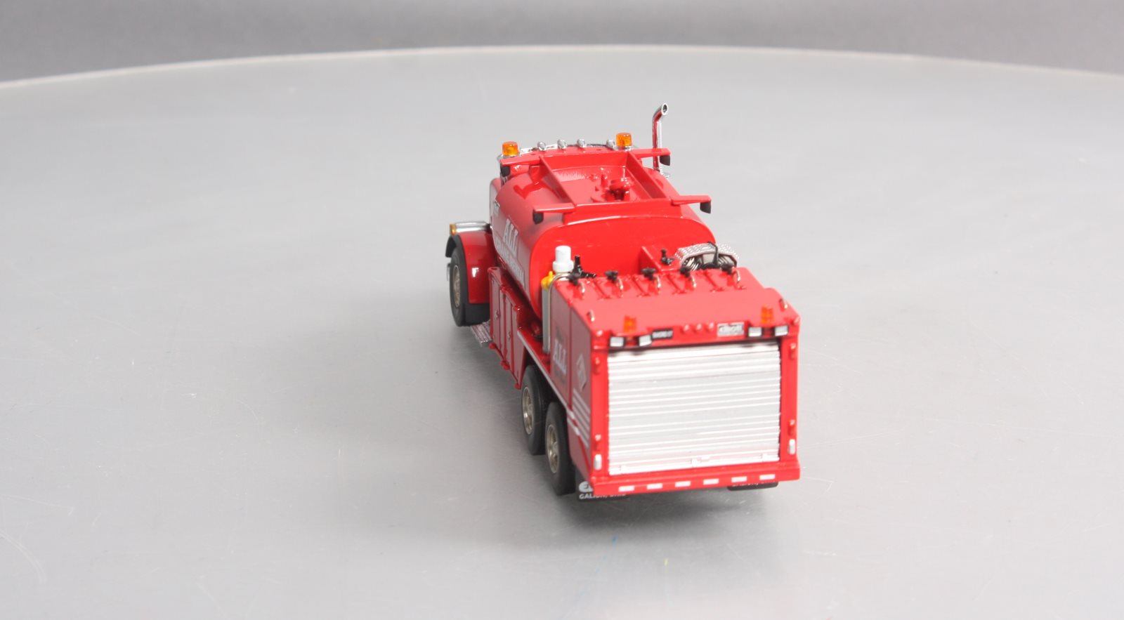 Sword Models SW2041-R 1:50 Red Peterbilt 357 w/Elliot Fuel and Lube Body LN/Box