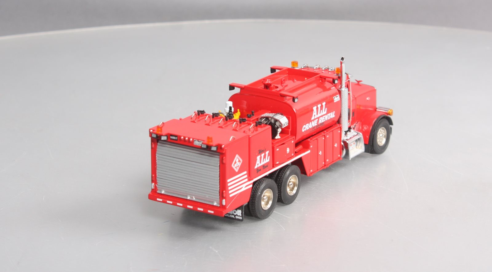 Sword Models SW2041-R 1:50 Red Peterbilt 357 w/Elliot Fuel and Lube Body LN/Box
