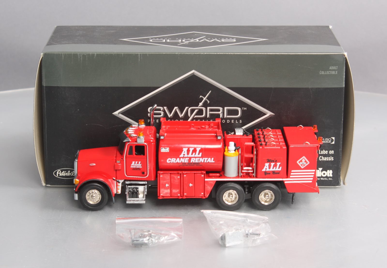 Sword Models SW2041-R 1:50 Red Peterbilt 357 w/Elliot Fuel and Lube Body LN/Box