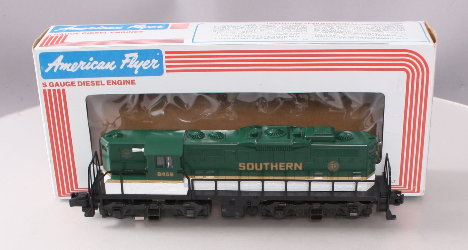 American Flyer 4-8458 S Gauge Southern GP-9 Diesel Locomotive LN/Box