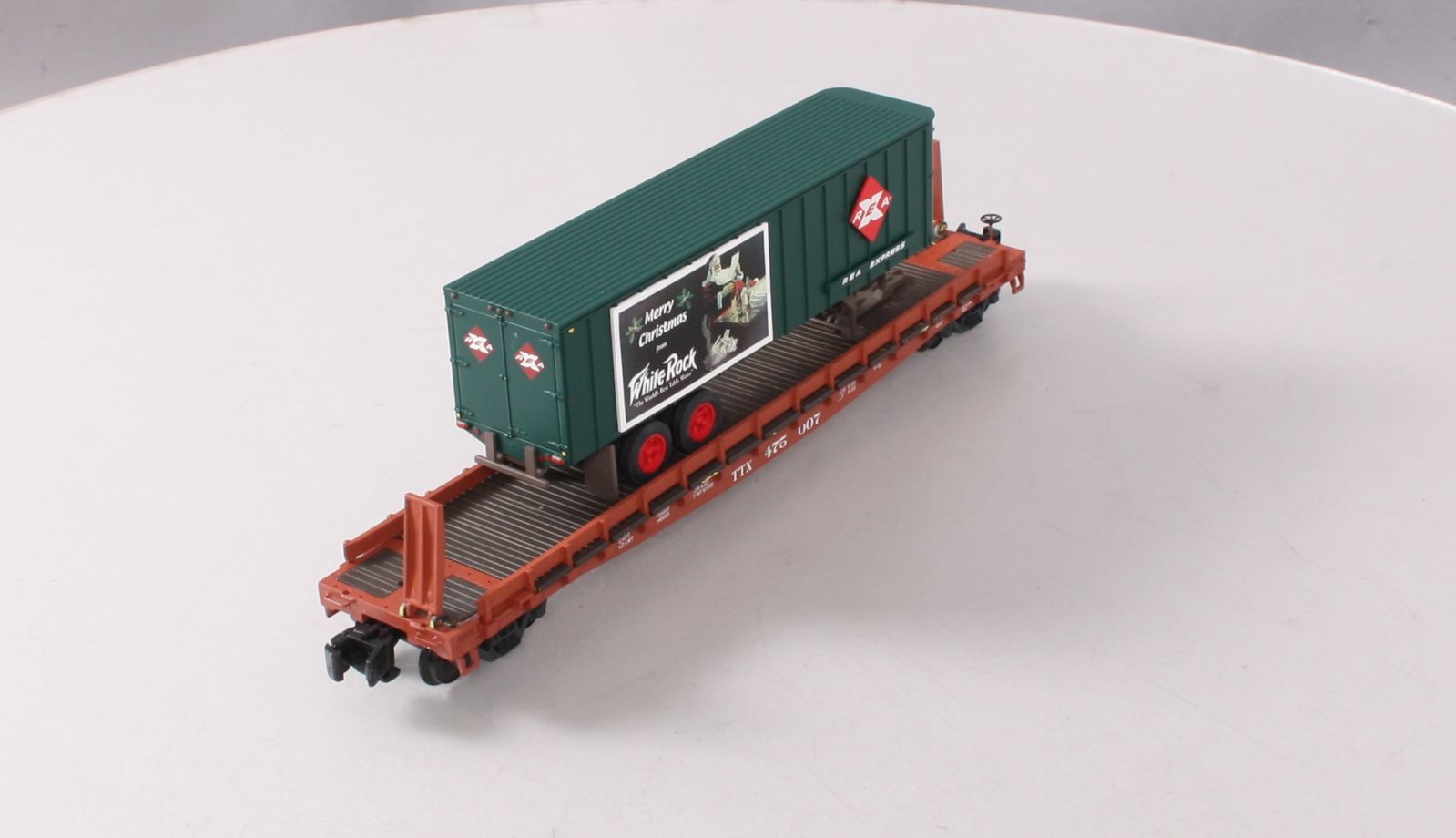 S-Helper Service 01811 S REA Christmas 53'6