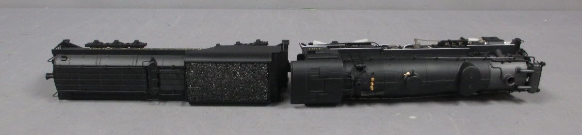 Lionel 6-11128 O C&O F-19 4-6-2 Pacific Steam Locomotive & Tender #490 LN/Box