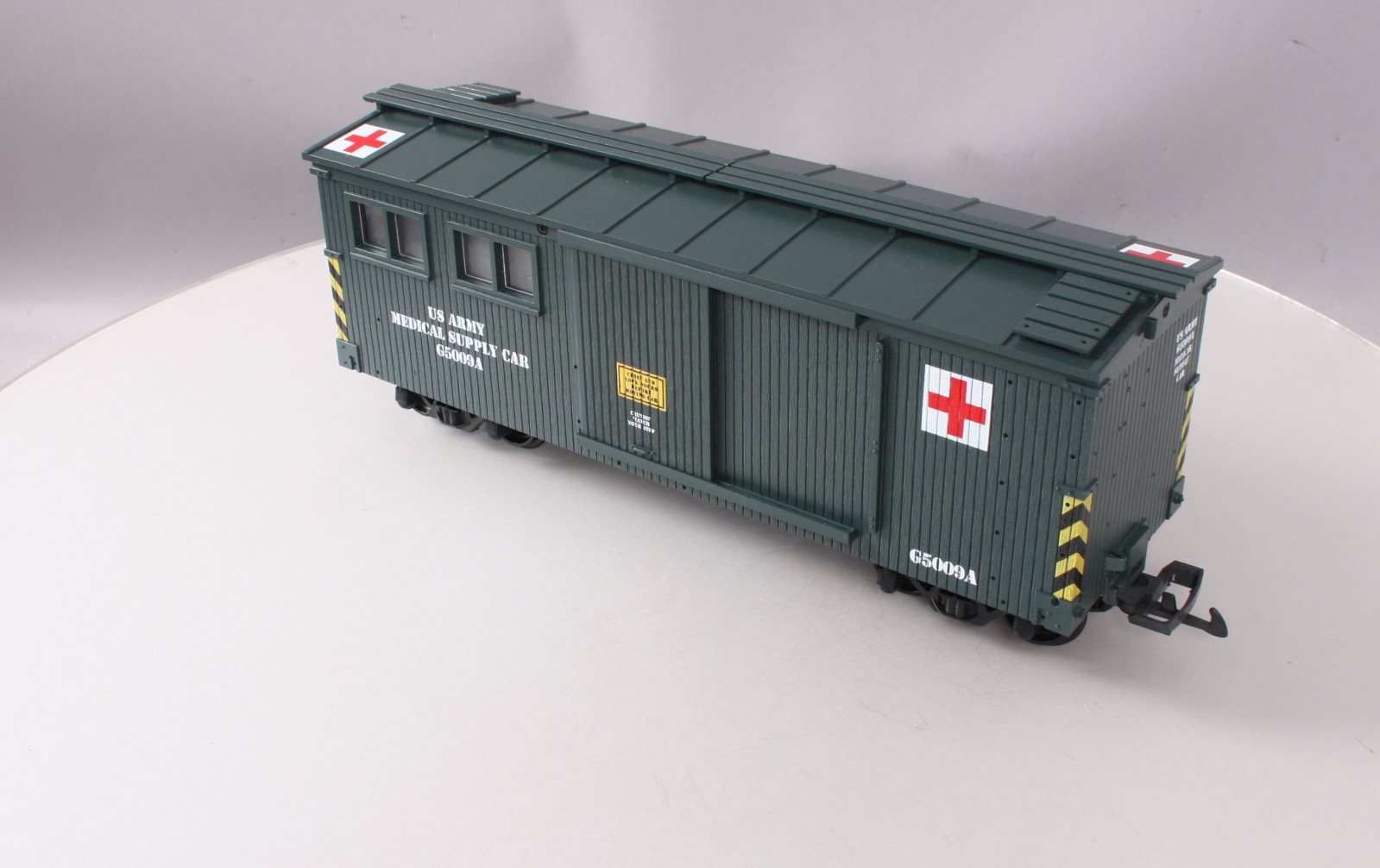 USA Trains R1899 G Scale U.S Army Medical Storage Car (Green)