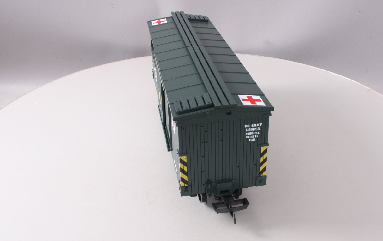 USA Trains R1899 G Scale U.S Army Medical Storage Car (Green)