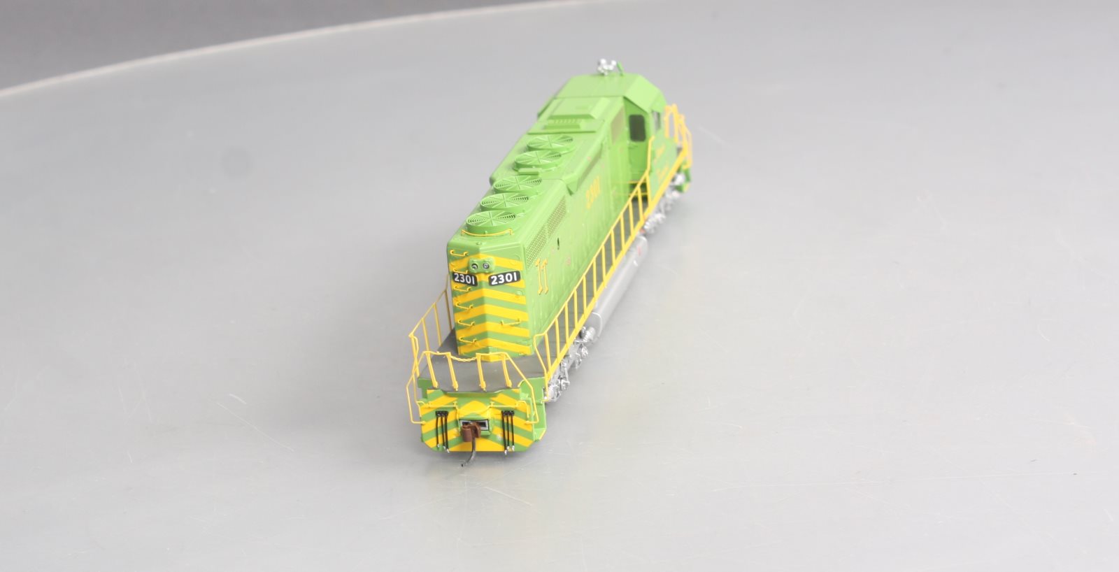 Athearn 98200 HO Scale Illinois Terminal SD40-2 Diesel Locomotive #2301 LN/Box
